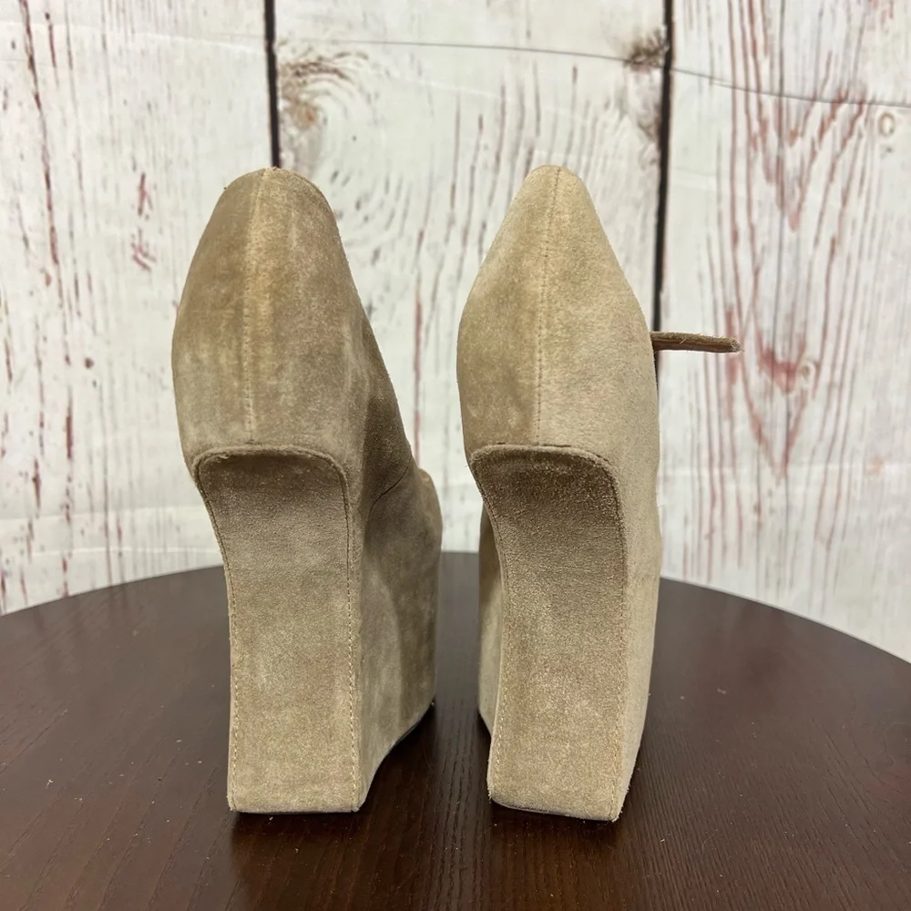 Jeffrey Campbell elevate your